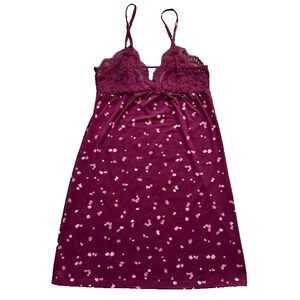 Marilyn Monroe Women's Small Burgundy Nightgown Lace Top Floral Print Sleepwear